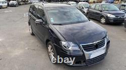 Autoradio d'origine VOLKSWAGEN TOURAN 1 PHASE 2 2.0 TDI 16V TURBO /R88118526