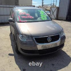 Compresseur clim d'occasion ref. 1K0820859S de VOLKSWAGEN TOURAN 1/R105421676