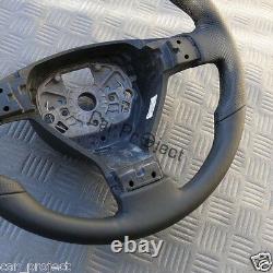 Volant pour VW Touran 1T. Aussi Golf 5, Golf Plus, Passat 3C, EOS, Jetta, Caddy